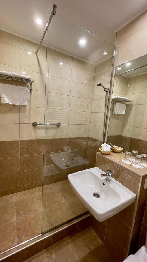 Hotel Magistern Konferencia Es Wellnesshotel Siofok Luaran gambar